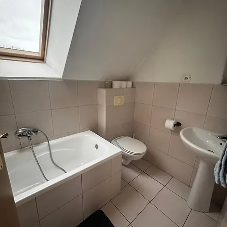 Semesterbostad Sea House In Free Parking *